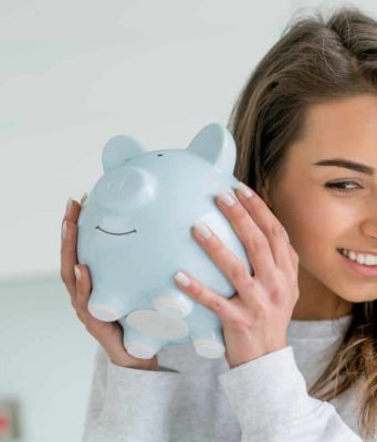 Money Matters – To Bank or Not to Bank? Money Matters - To Bank or Not to Bank